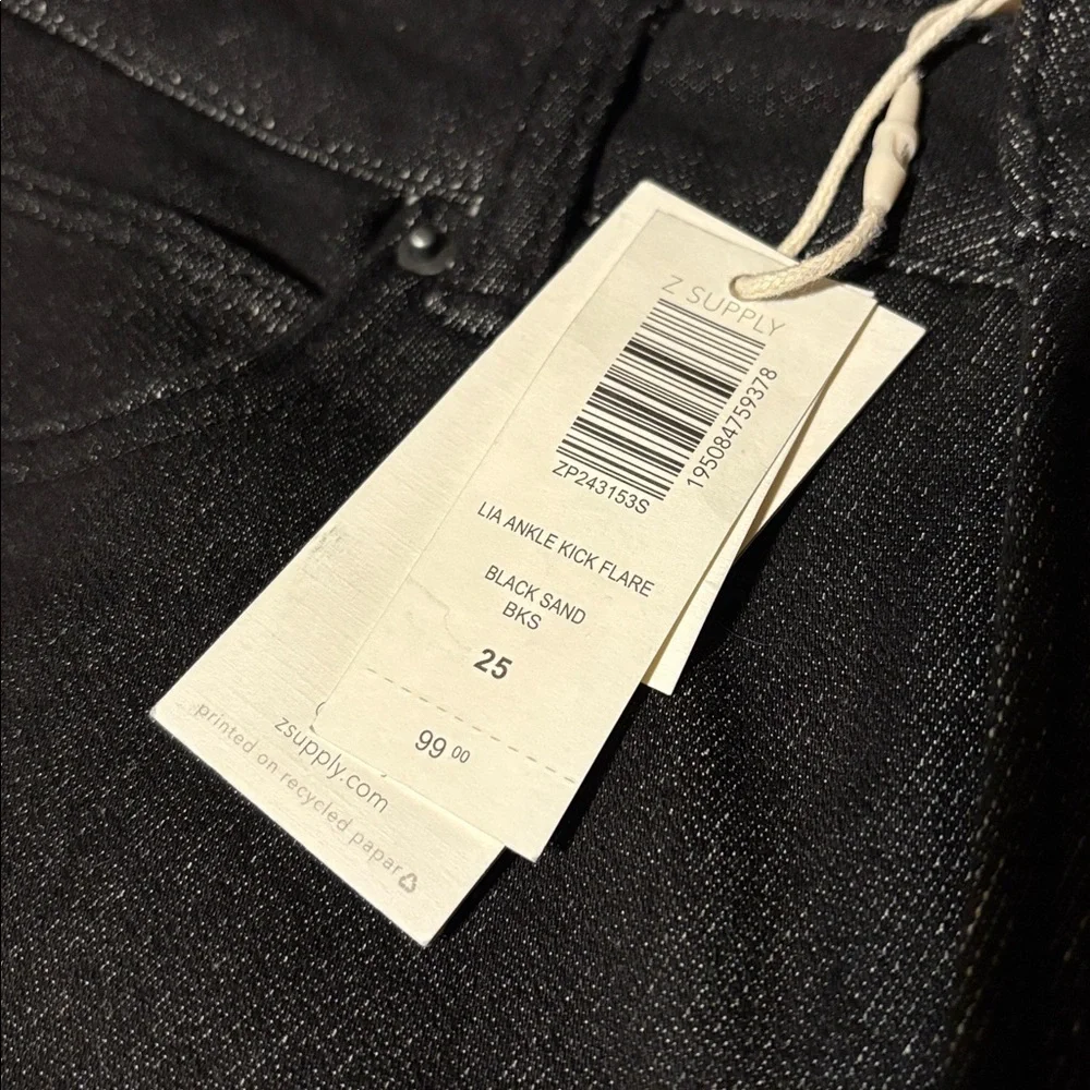 Z Supply Pants Leah ankle, kick flare, black sand BKS - Picture 3 of 3